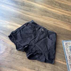 Rag & Bone Justine Denim Shorts in Black. NWT. Size 24. Retail-